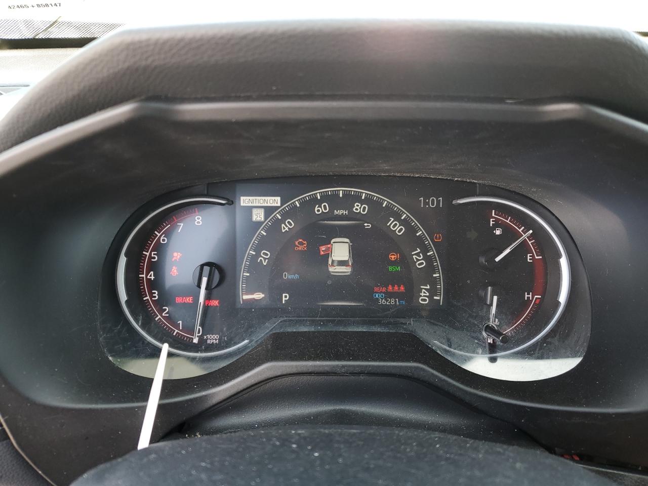 2024 TOYOTA RAV4 XLE VIN:2T3P1RFV0RW423057