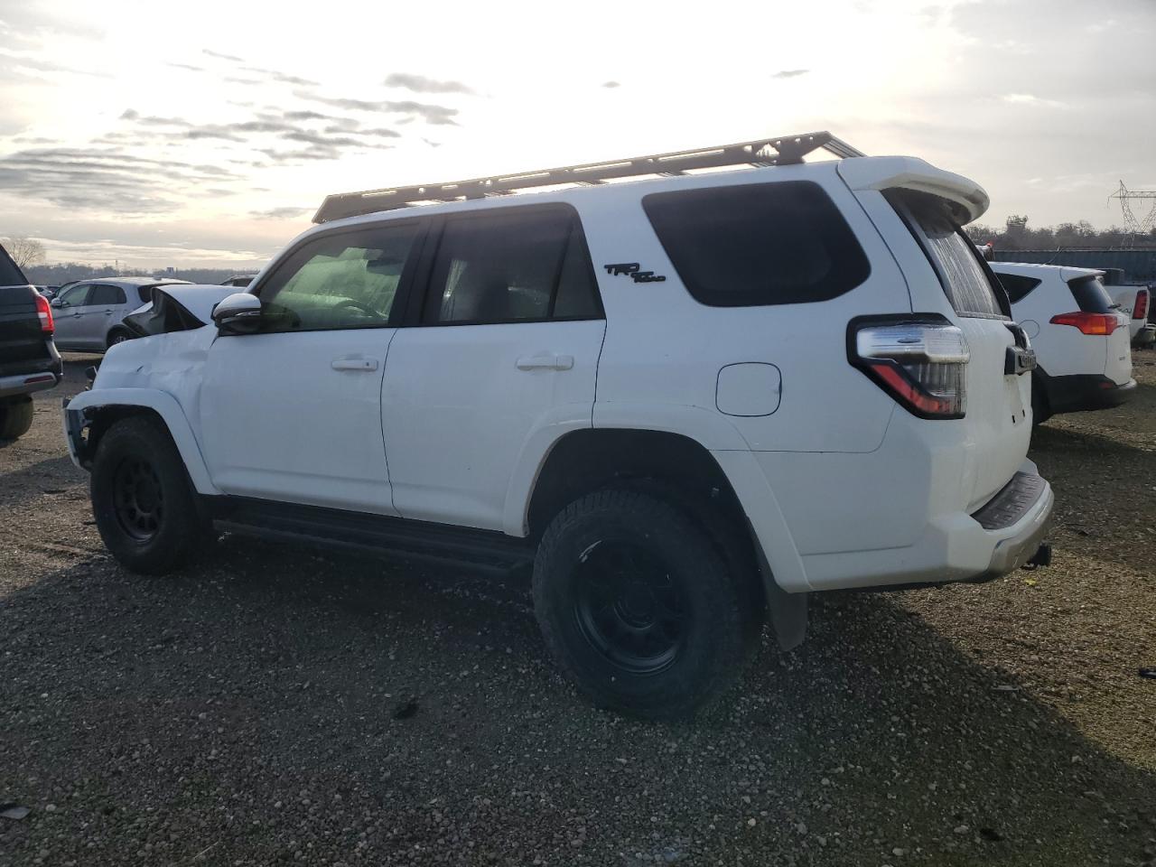 2024 TOYOTA 4RUNNER SR5 PREMIUM VIN:JTERU5JR1R6244445