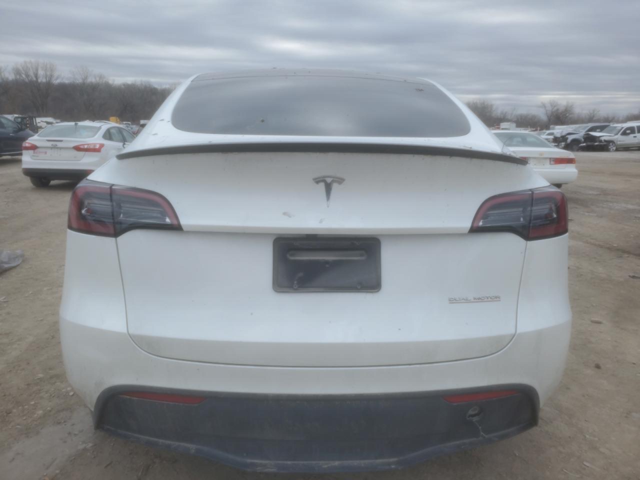 2023 TESLA MODEL Y  VIN:7SAYGDEF0PF791552