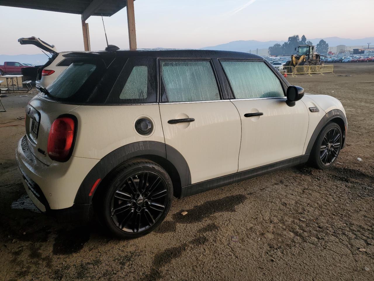2022 MINI COOPER S VIN:WMW53DK00N2R31205