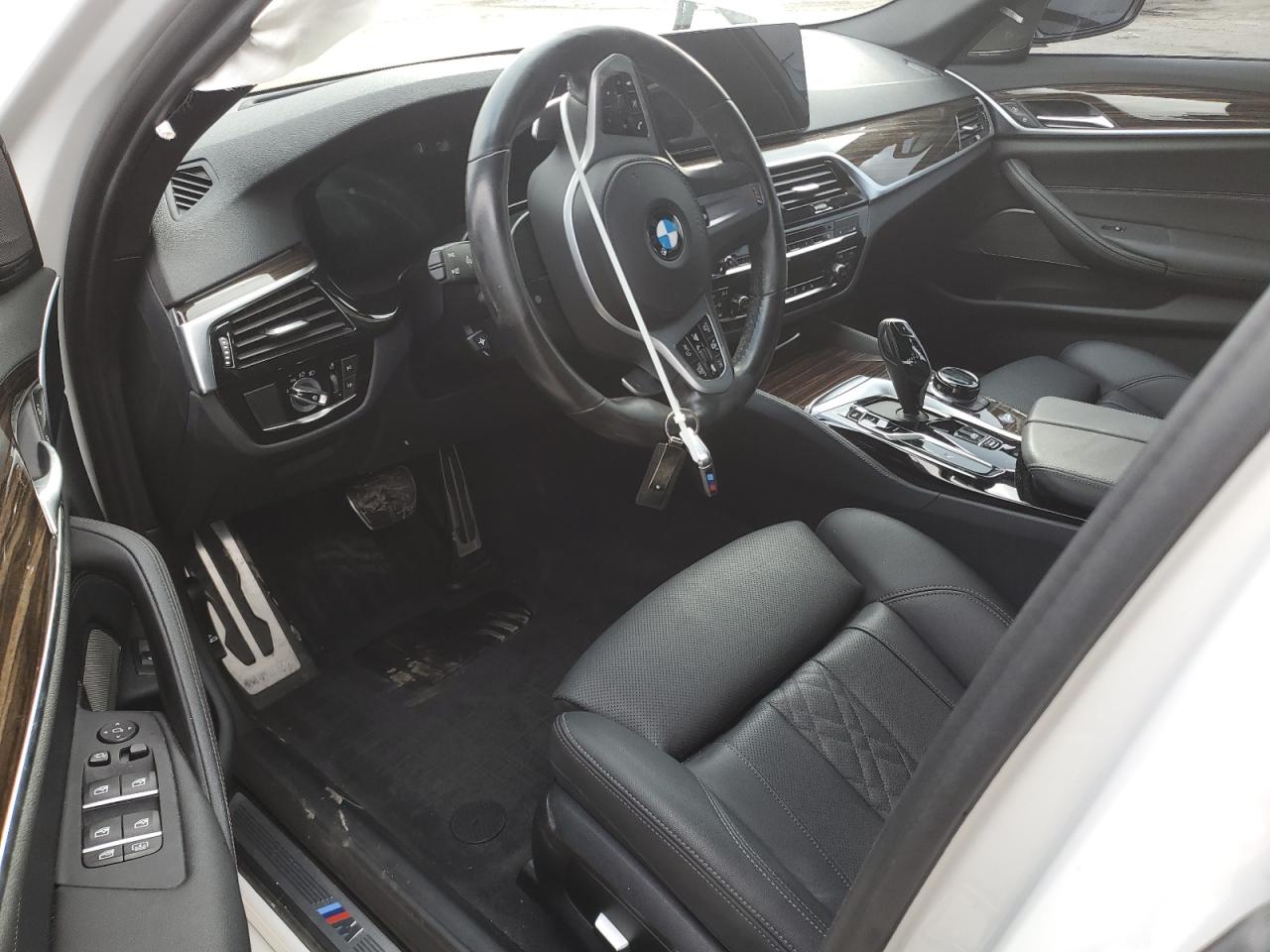 2022 BMW 530 XI VIN:WBA13BJ07NCJ32357