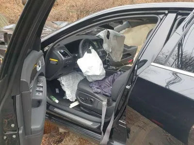 2016 Genesis G80 KMHGL41DBHU197340 VIN:KMHGL41DBHU197340