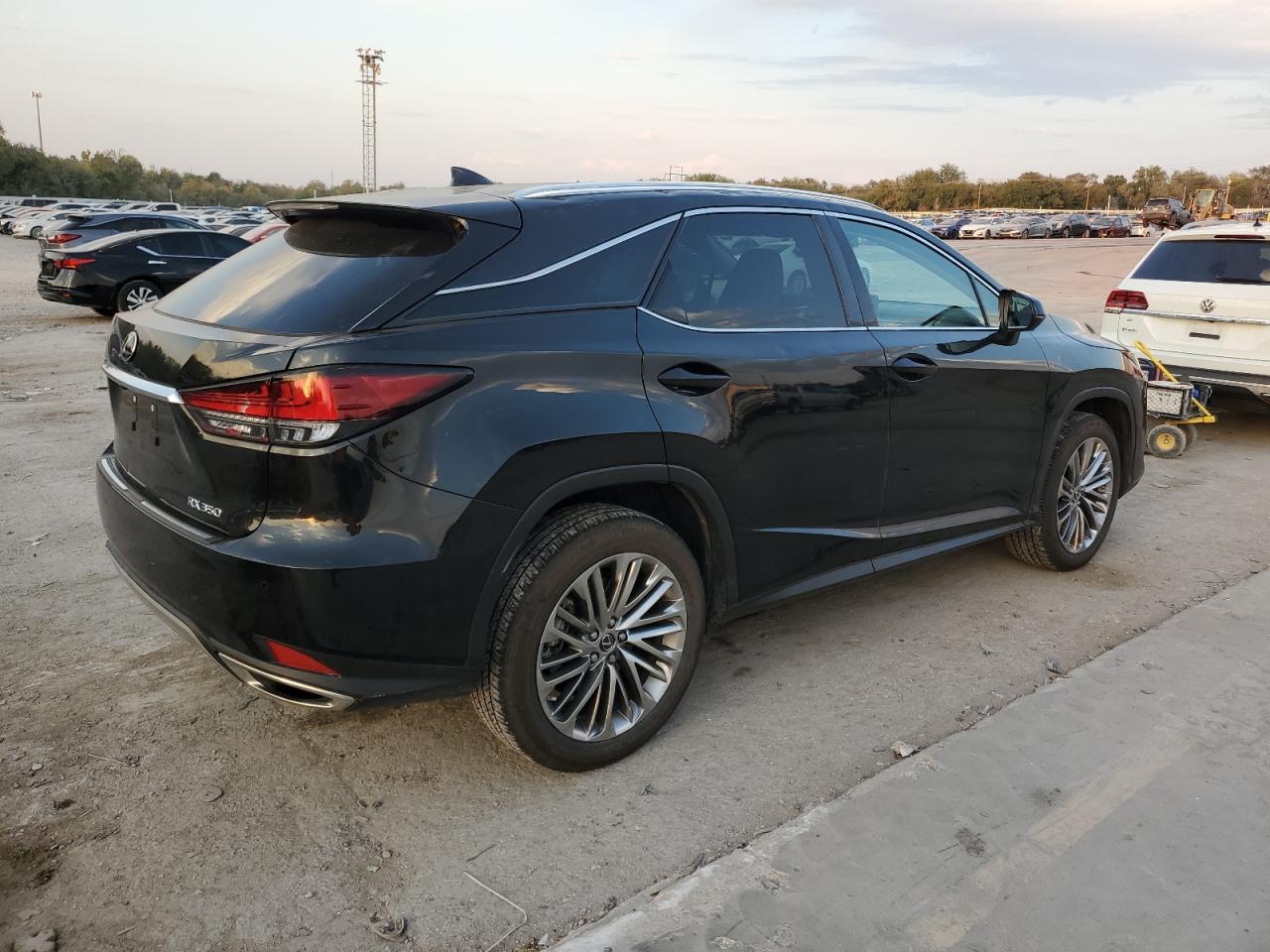 2022 LEXUS RX 350 VIN:2T2JZMAA1NC229613