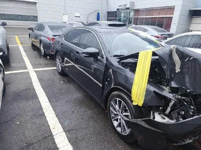 2017 Lexus ES 300 VIN: