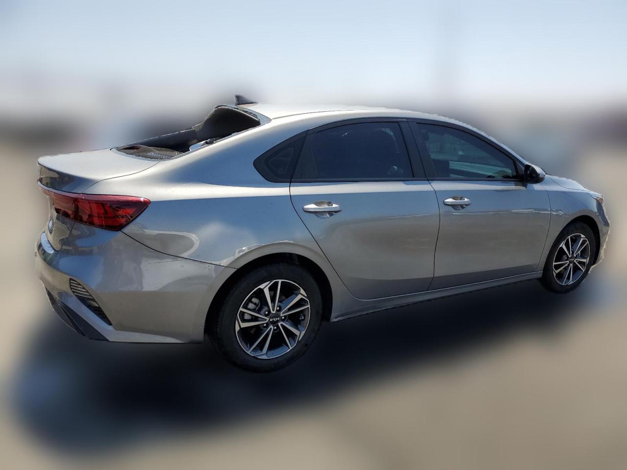 2022 KIA FORTE FE VIN:3KPF24AD2NE501645