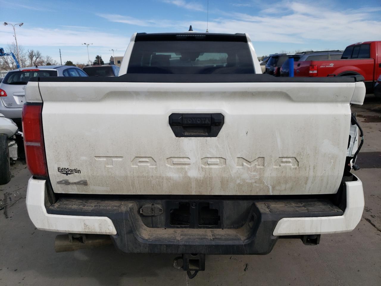 2024 TOYOTA TACOMA XTRACAB VIN:3TYJBAJN7RT051072