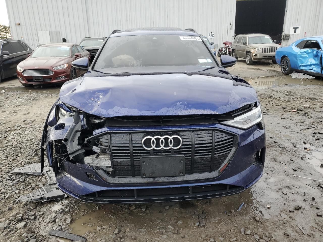 2022 AUDI E-TRON PREMIUM VIN:WA1AAAGE7NB005033