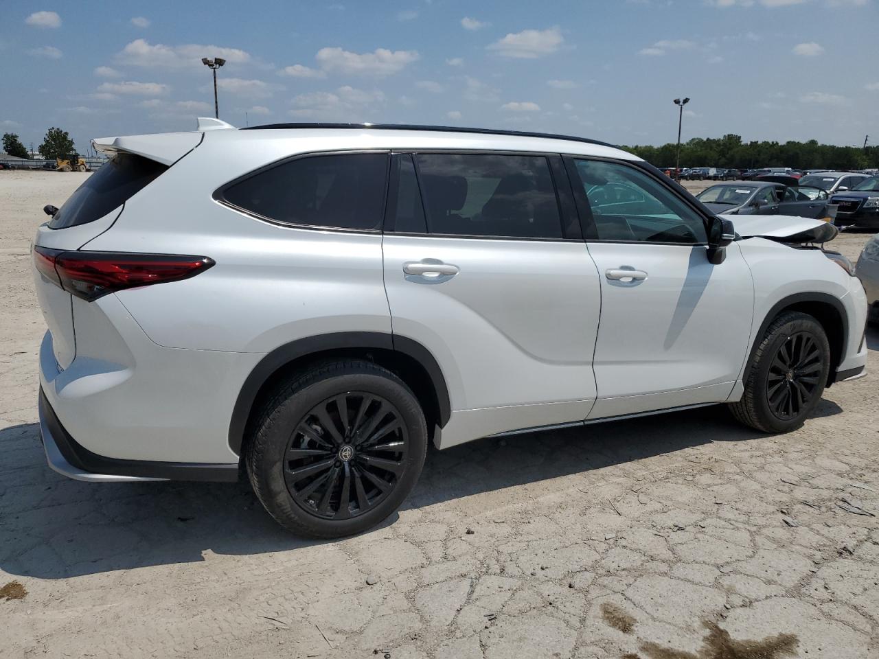 2023 TOYOTA HIGHLANDER L VIN:5TDKDRBH6PS513040