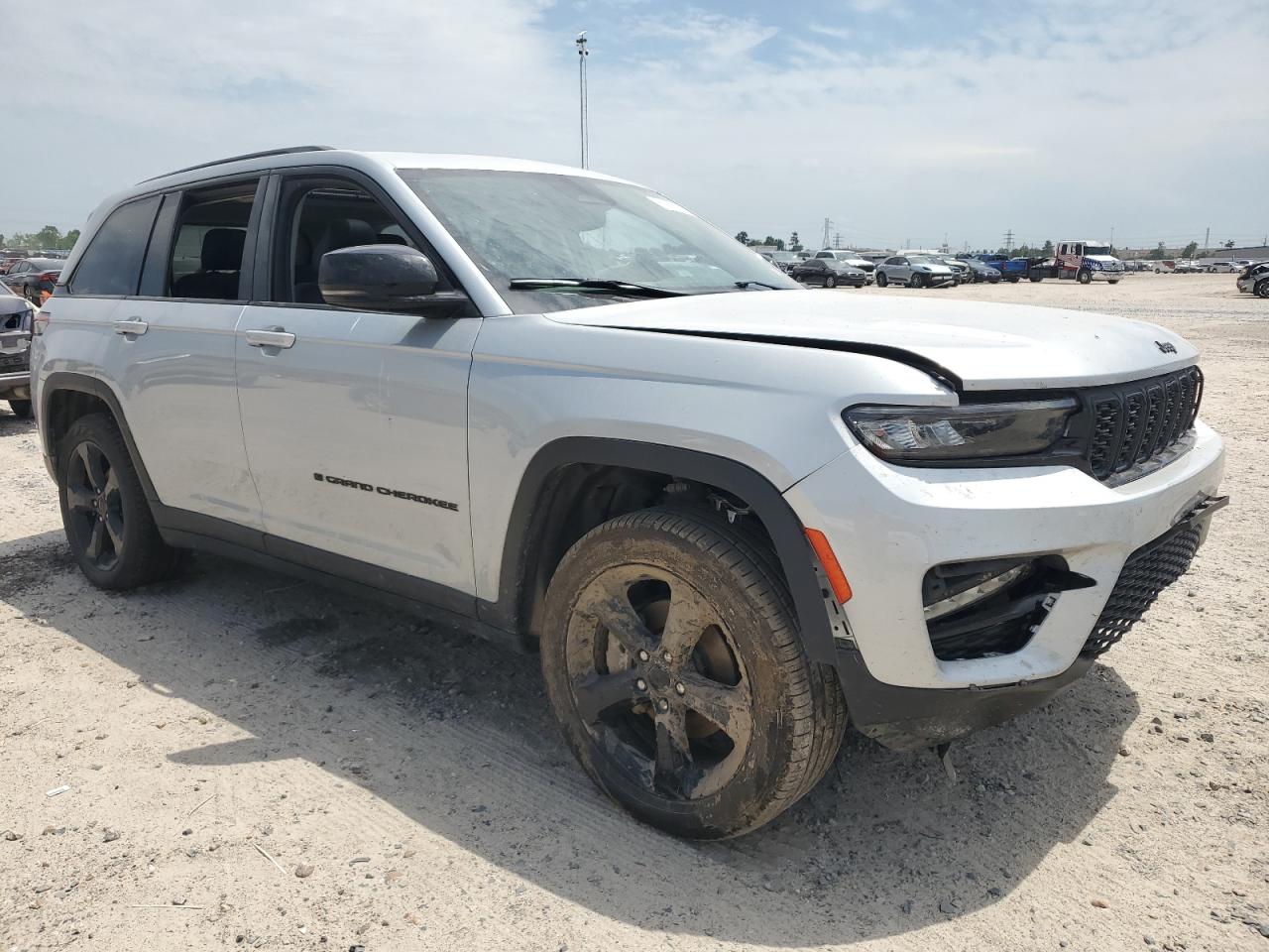 2023 JEEP GRAND CHEROKEE LIMITED VIN:1C4RJHBG5P8910994