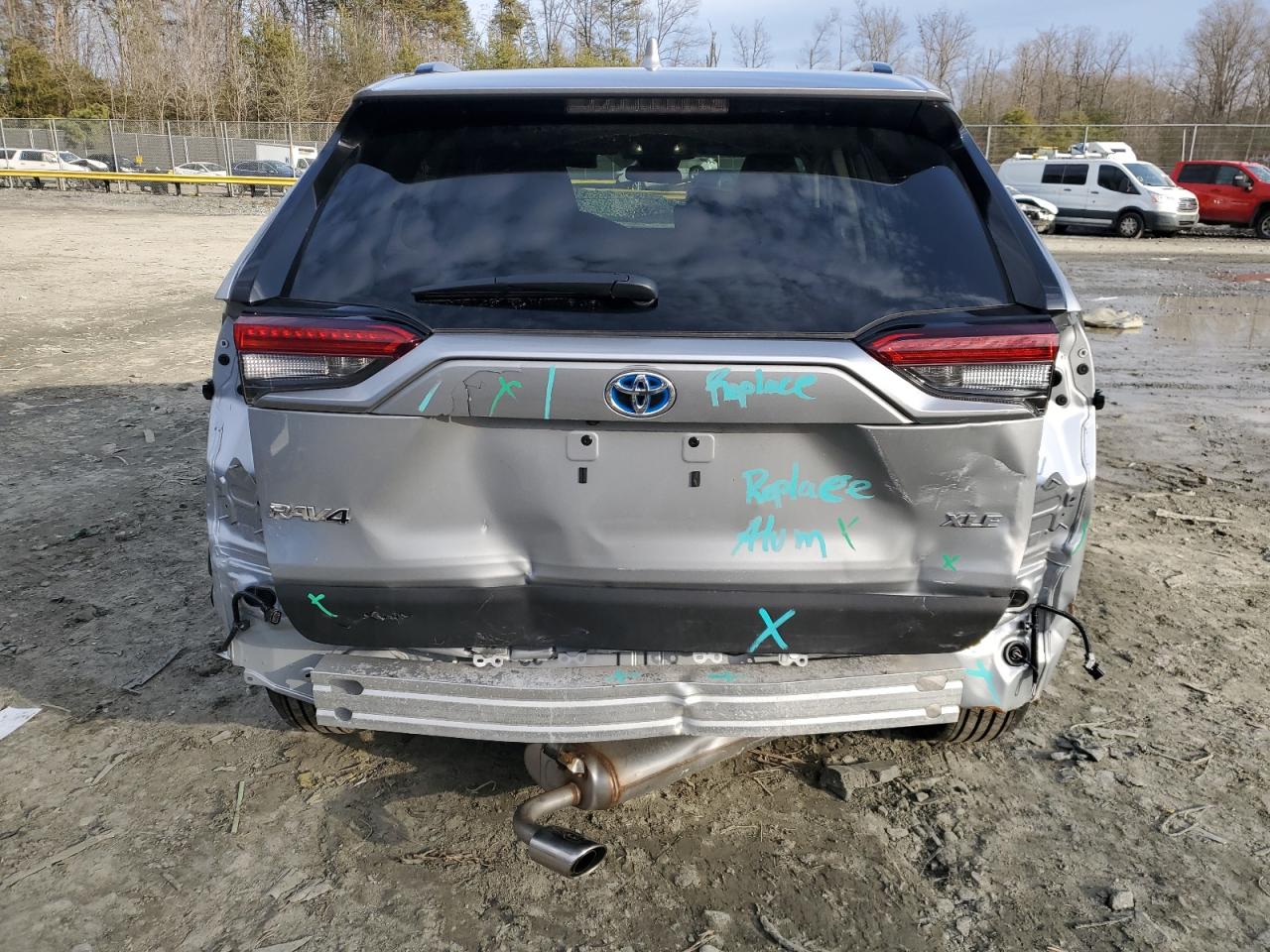 2024 TOYOTA RAV4 XLE VIN:2T3RWRFV7RW240216