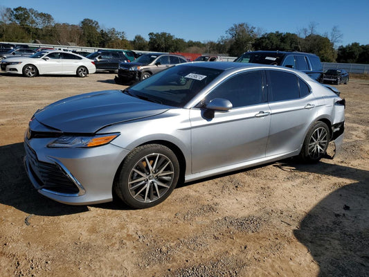 2024 TOYOTA CAMRY XLE VIN:1HGCP26738A103896