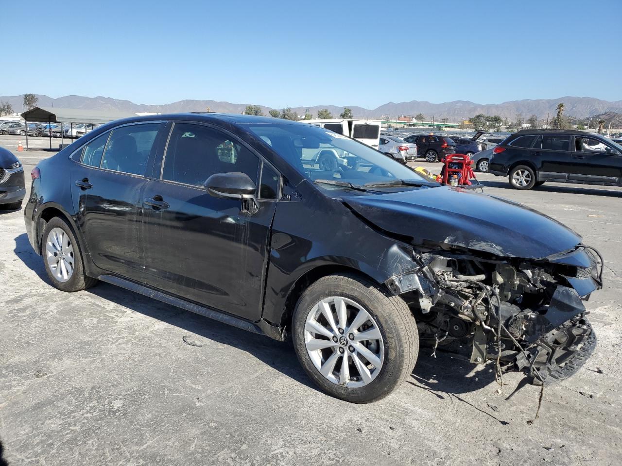 2022 TOYOTA COROLLA XLE VIN:5YFFPMAEXNP384406