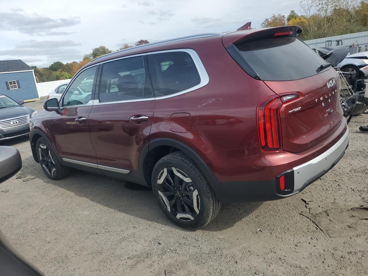 2024 KIA TELLURIDE S VIN:5XYP6DGC1RG549430