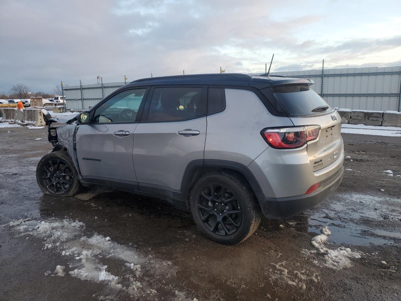 2024 JEEP COMPASS LATITUDE VIN:3C4NJDBN8RT591682