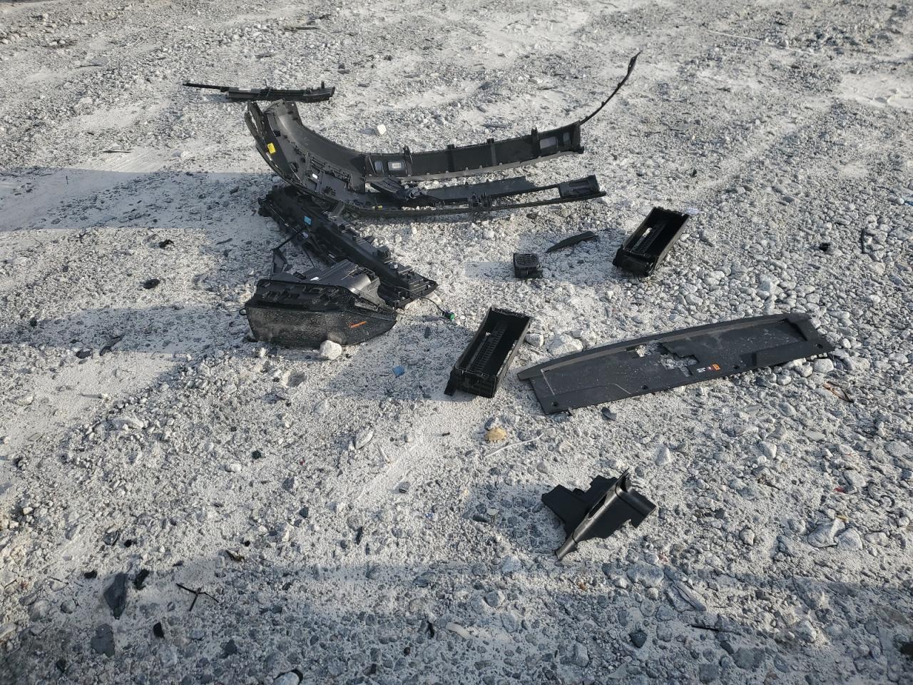 2024 HYUNDAI SANTA FE LIMITED VIN:5NMP34G17RH008122