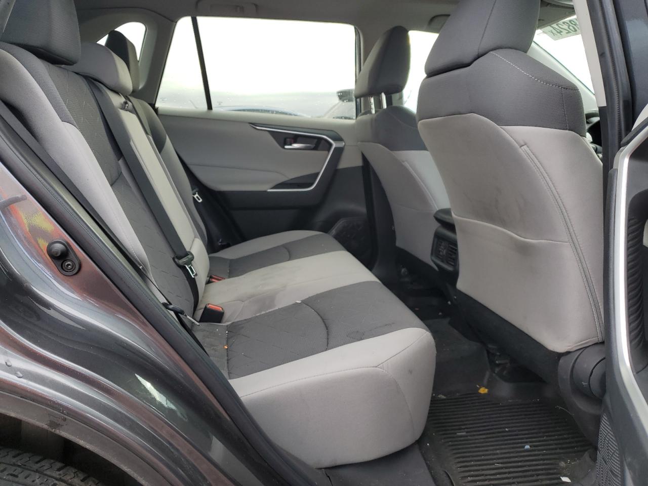 2022 TOYOTA RAV4 XLE VIN:2T3W1RFV1NC194430