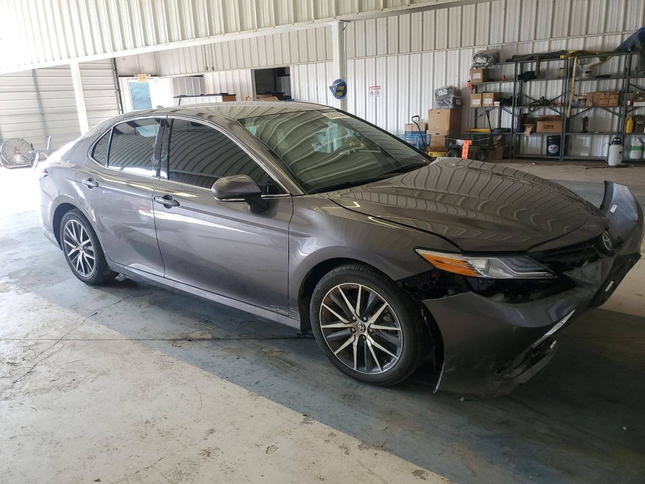 2024 TOYOTA CAMRY XLE VIN:WP0AA2A8XNS255297