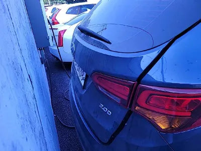 2018 Hyundai Santa FE KMHSU81UBJU820207 VIN:KMHSU81UBJU820207