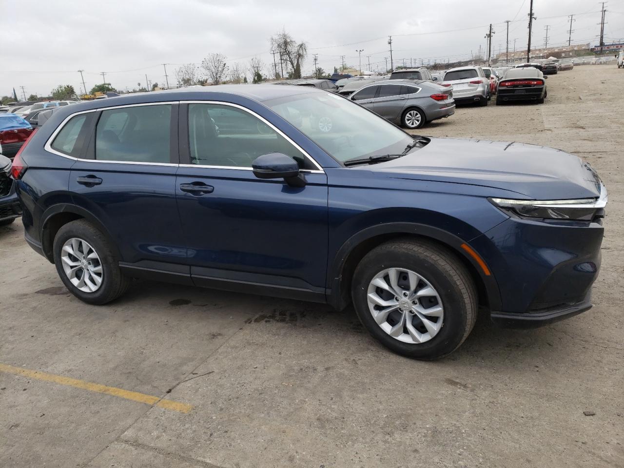 2024 HONDA CR-V LX VIN:2HKRS4H23RH403887