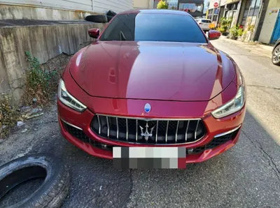 2019 Maserati Ghibli VIN: