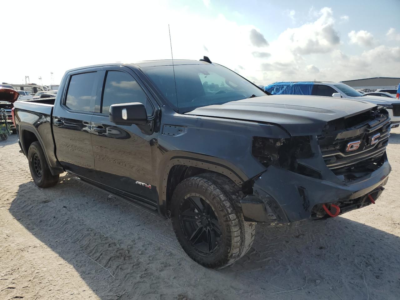 2022 GMC SIERRA K1500 AT4 VIN:1GTUUEET4NZ617992