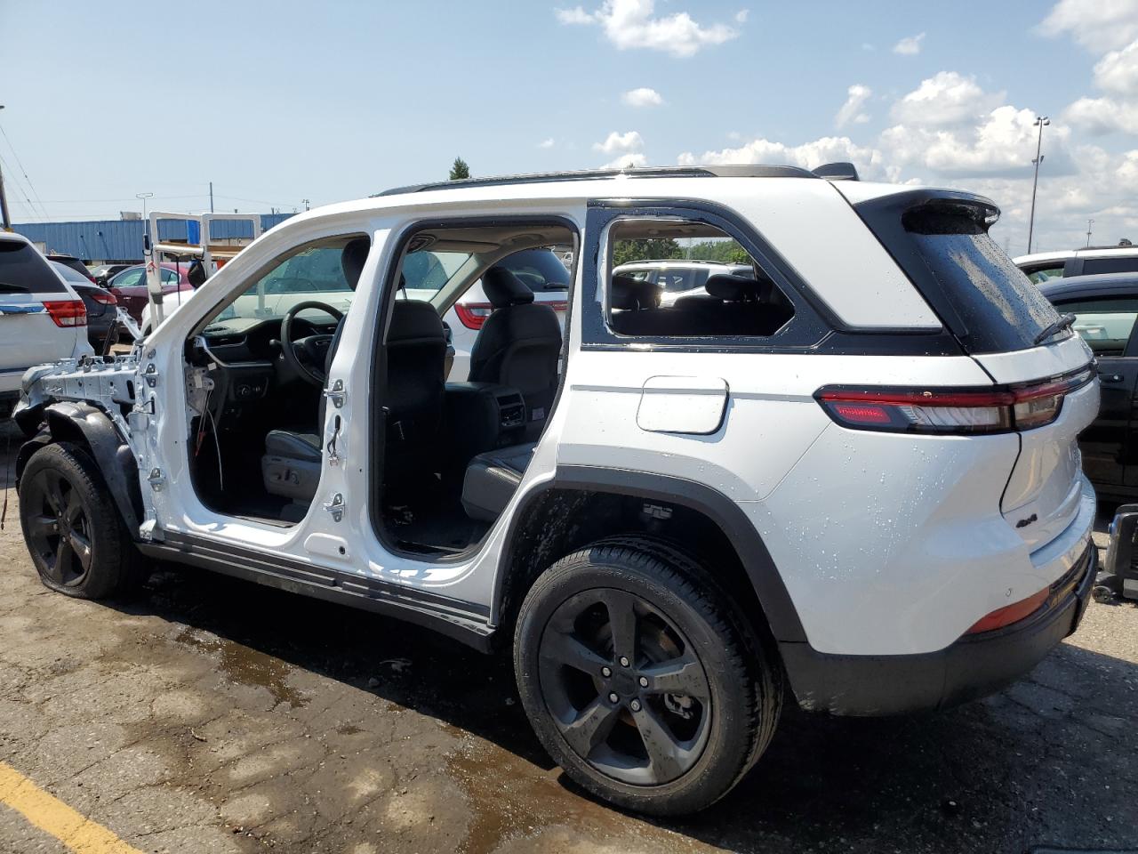 2023 JEEP GRAND CHEROKEE LIMITED VIN:1C4RJHBGXPC643011