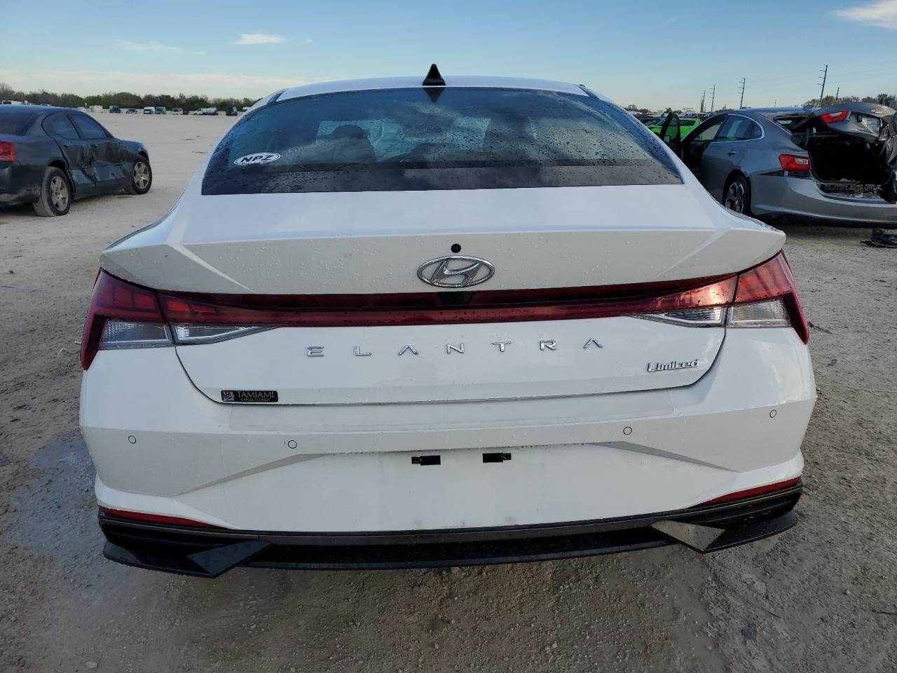2023 HYUNDAI ELANTRA LIMITED VIN:5NPLP4AG1PH114193