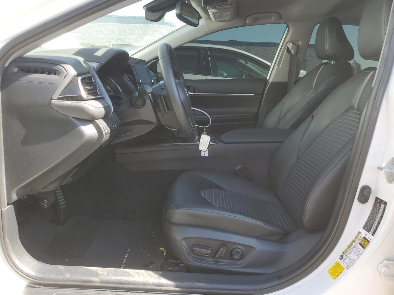 2022 TOYOTA CAMRY SE VIN:4T1T11AK4NU704875