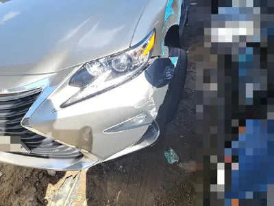 2018 Lexus ES 300 VIN: