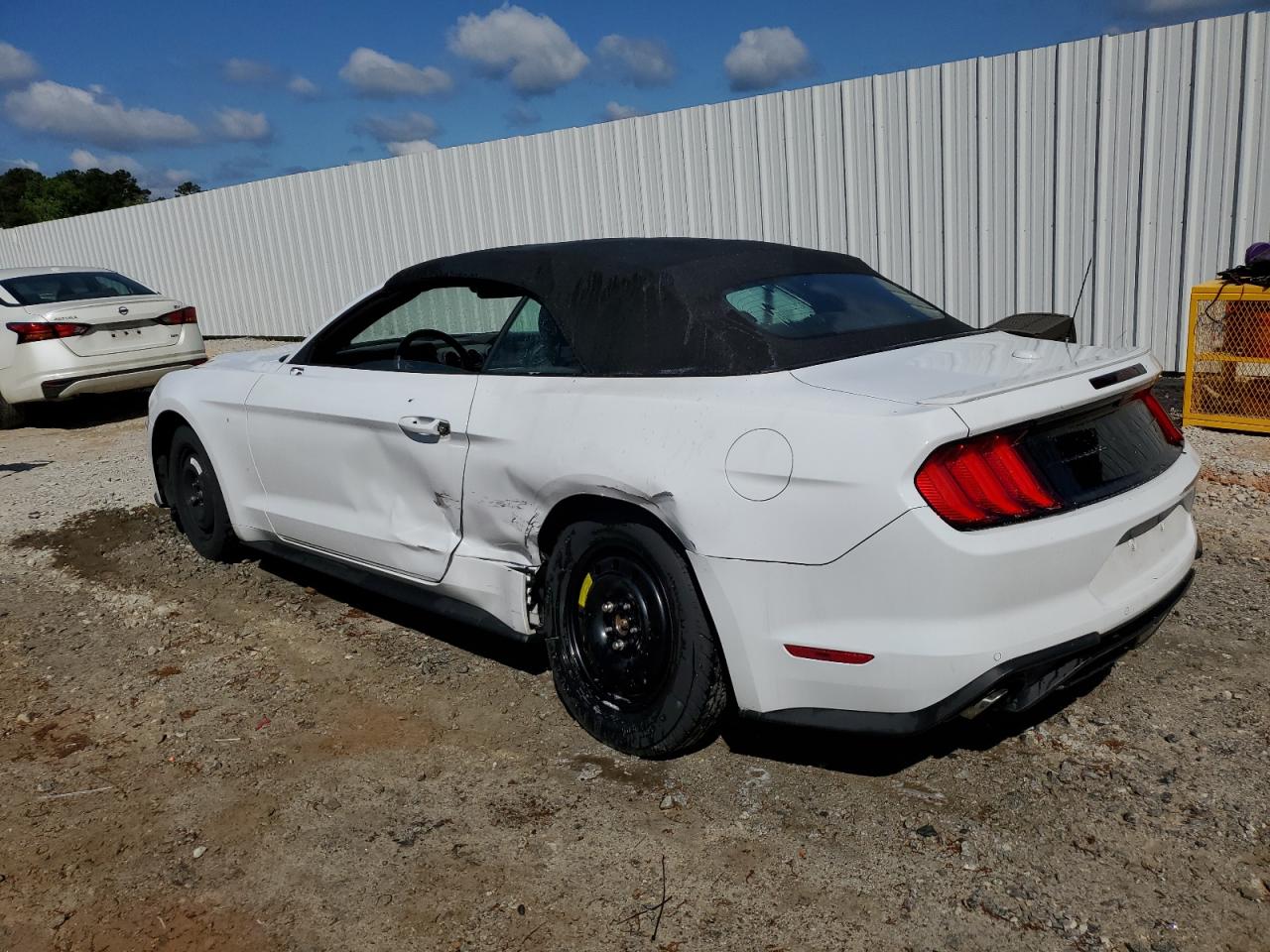 2023 FORD MUSTANG  VIN:1FATP8UH6P5111596