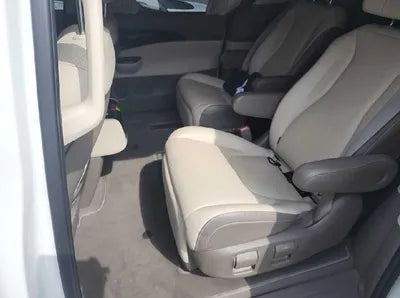 2021 Kia Carnival KNANE81BBMS102672 VIN:KNANE81BBMS102672