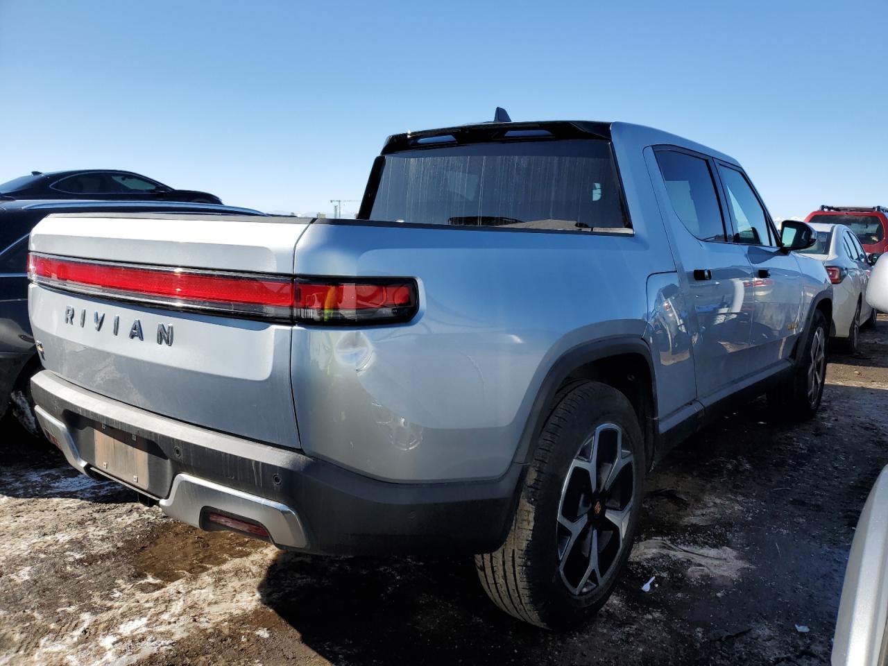 2023 RIVIAN R1T ADVENTURE VIN:7FCTGAAA5PN017311