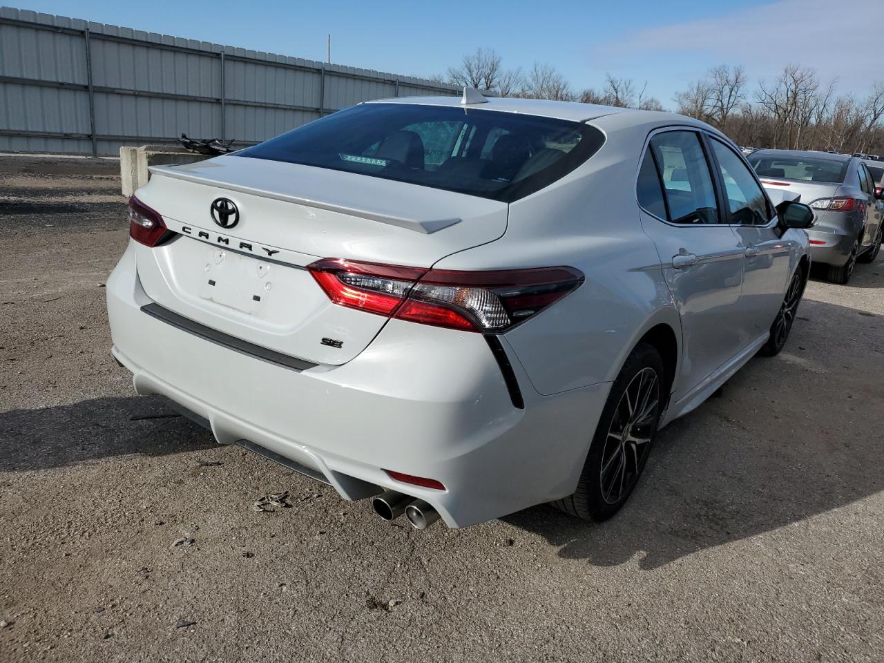 2022 TOYOTA CAMRY SE VIN:4T1G11AKXNU022813