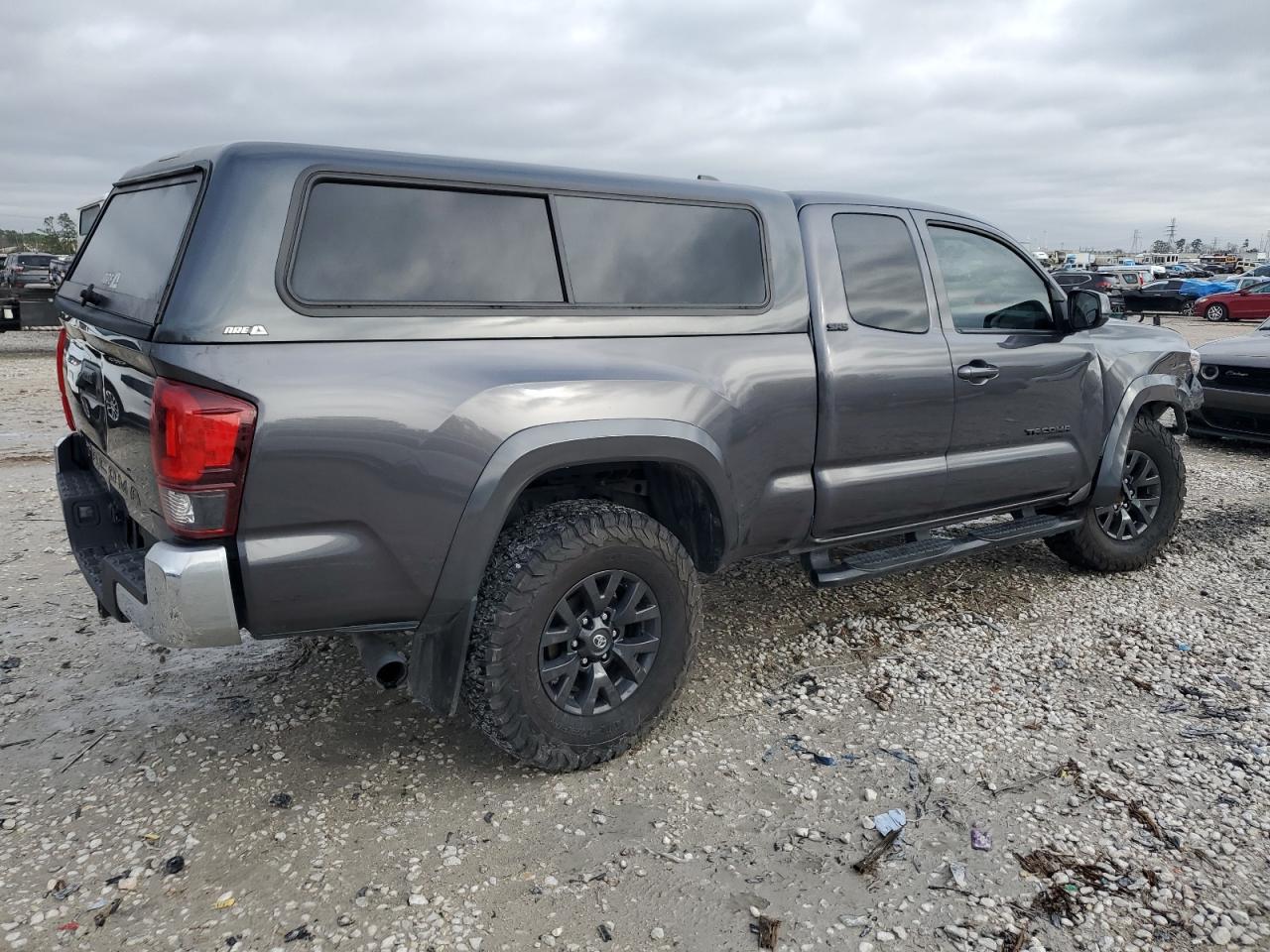 2022 TOYOTA TACOMA ACCESS CAB VIN:3TYRX5GN2NT066317