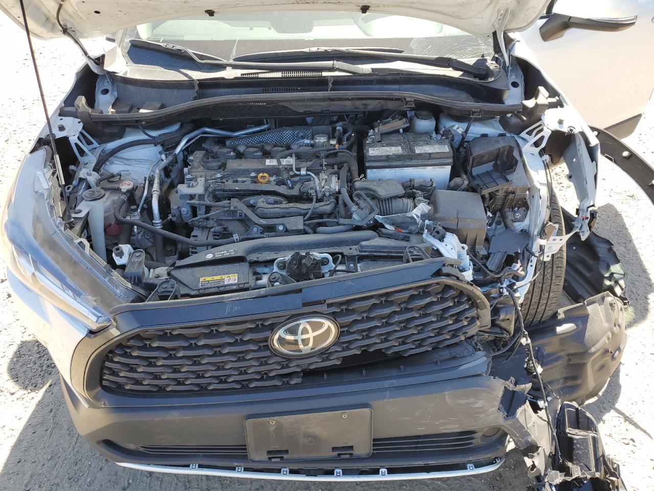 2022 TOYOTA COROLLA CROSS LE VIN:7MUBAABG8NV028449