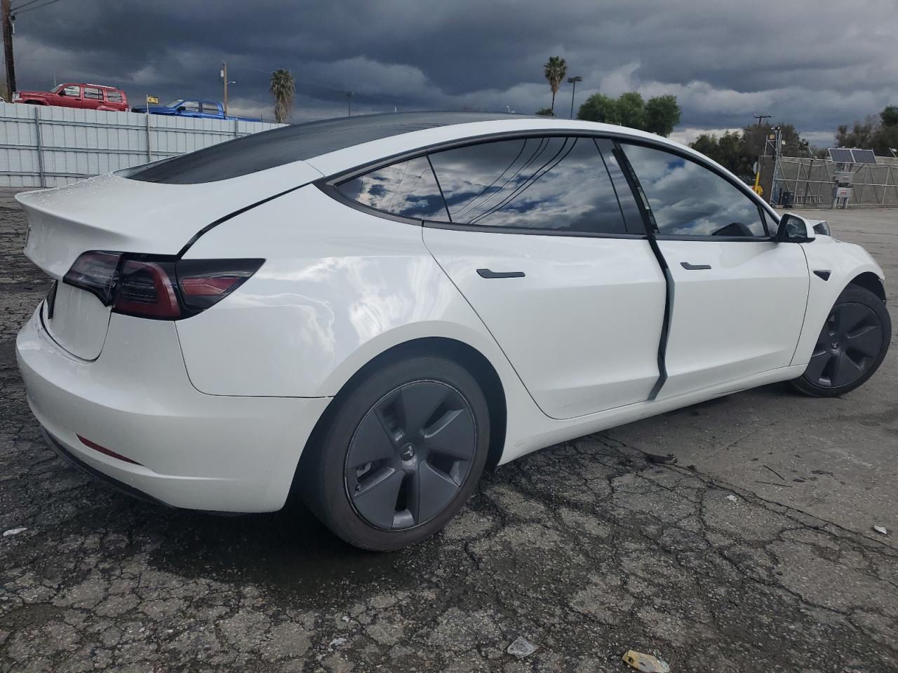 2023 TESLA MODEL 3  VIN:5YJ3E1EA8PF385616