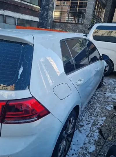 2016 Volkswagen Golf WVWZZZAUZGW045638 VIN:WVWZZZAUZGW045638