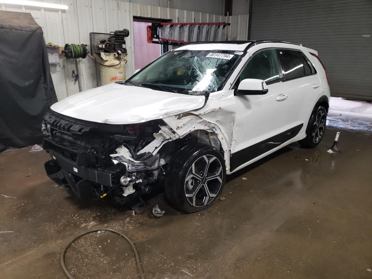 2024 KIA NIRO EX VIN:KNDCR3LE8R5148957