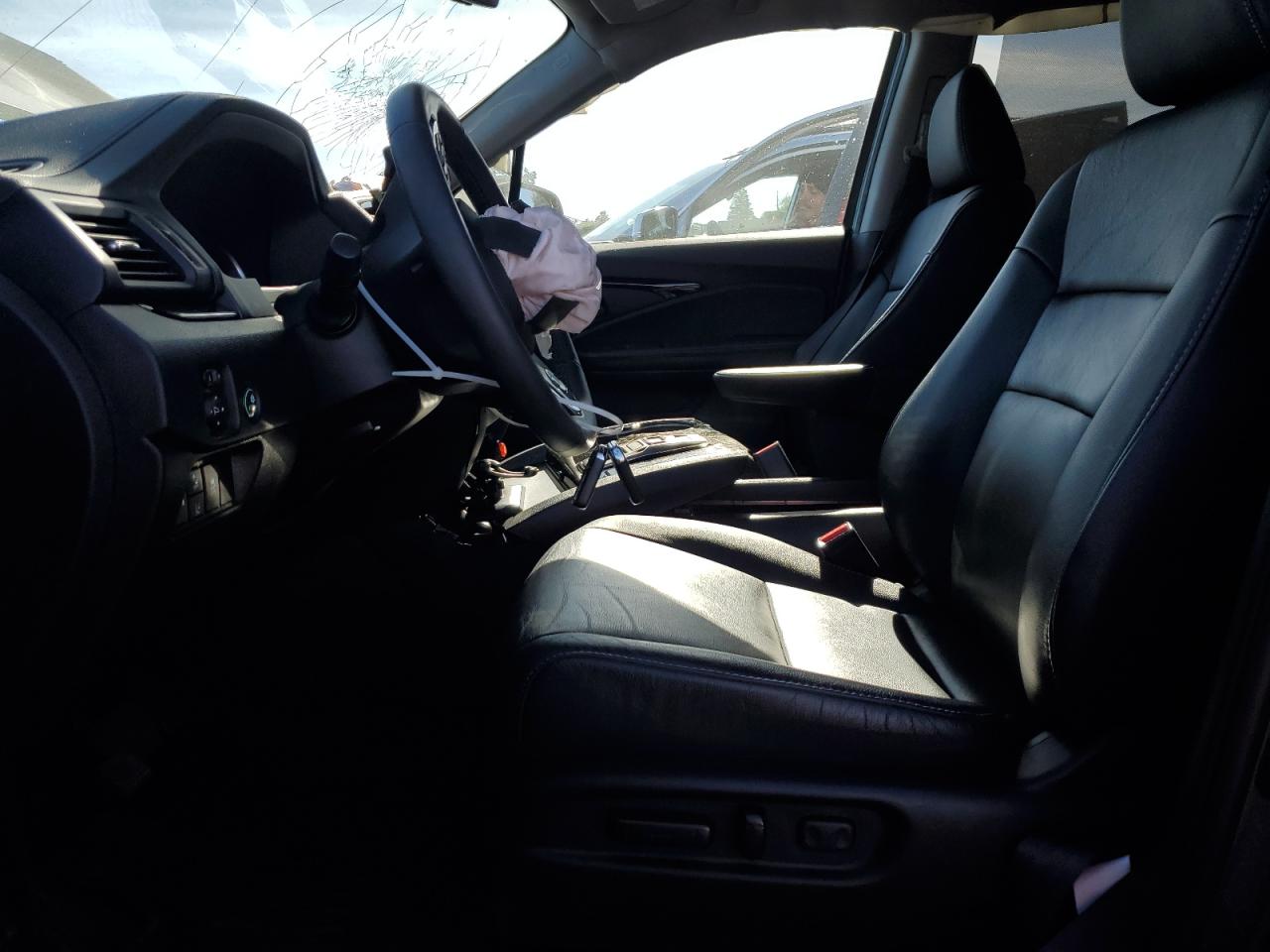 2022 HONDA PILOT TOURING VIN:5FNYF5H63NB029735