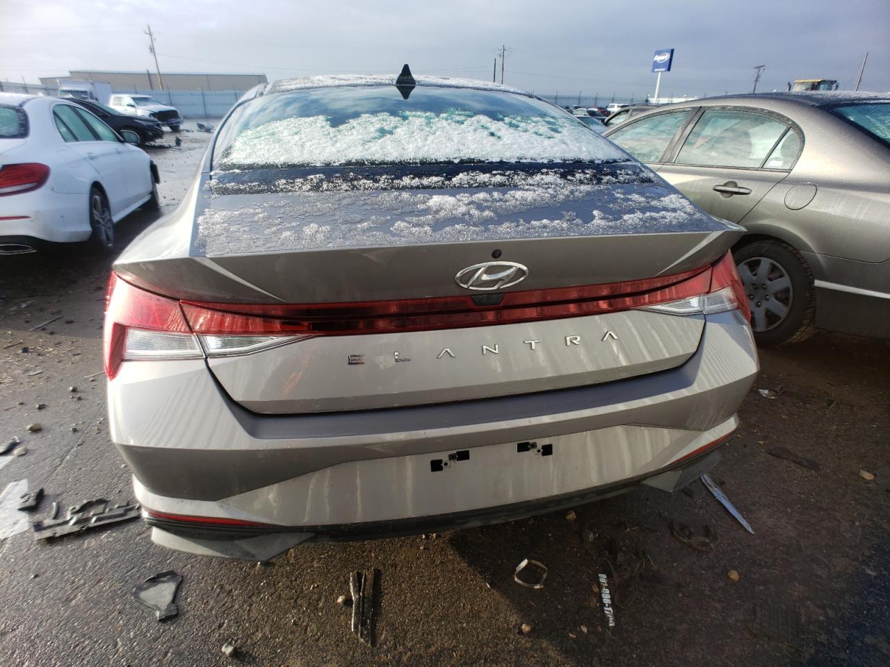 2022 HYUNDAI ELANTRA SE VIN:KMHLL4AG9NU333770