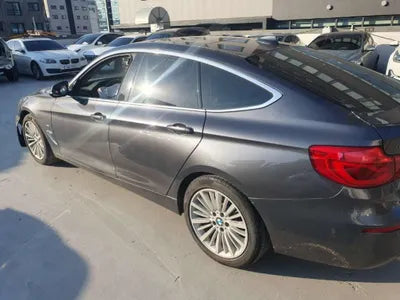 2018 BMW 320 WBA8T3100JGA84257 VIN:WBA8T3100JGA84257