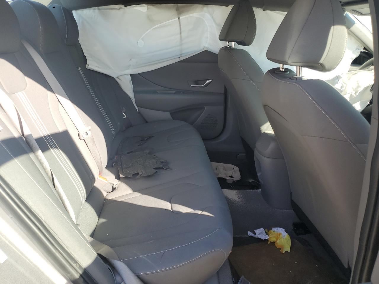 2024 HYUNDAI ELANTRA SEL VIN:KMHLM4DG5RU648015