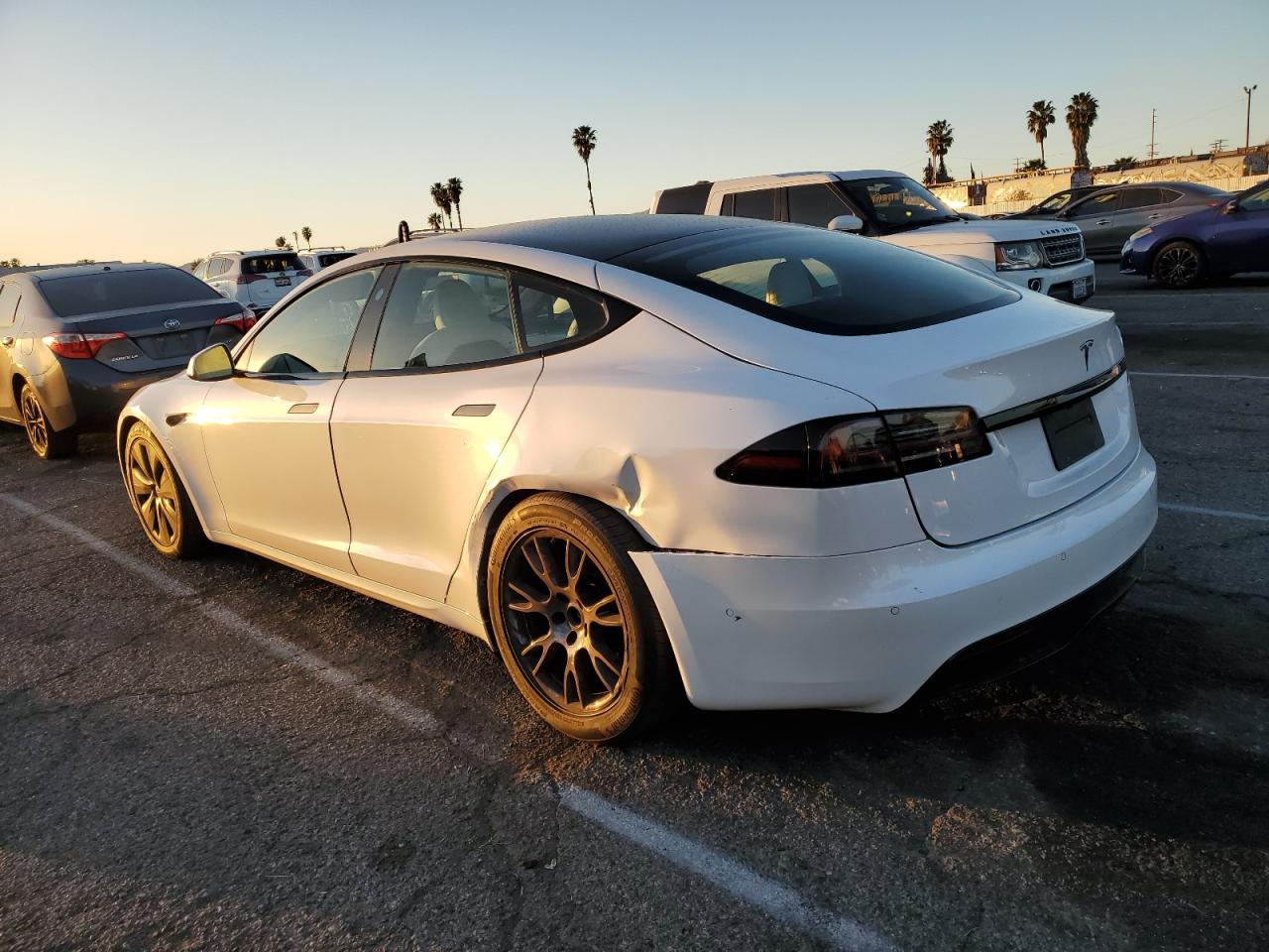 2022 TESLA MODEL S  VIN:5YJSA1E55NF491934