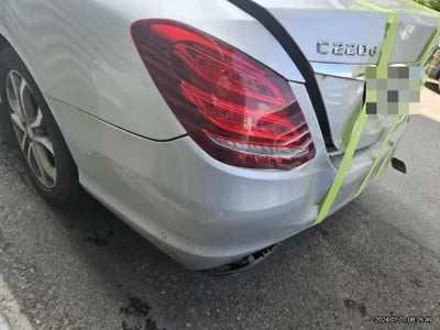 2015 Mercedes-Benz C 220 VIN: