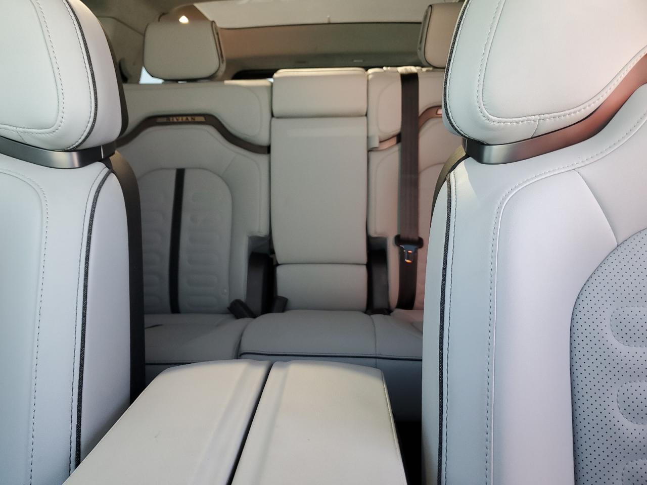 2023 RIVIAN R1S ADVENTURE VIN:7PDSGABA1PN021963