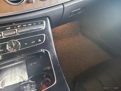 2018 Mercedes-Benz E 300 VIN: