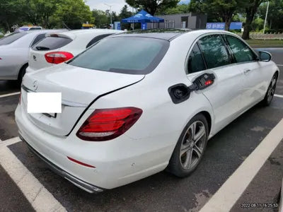 2017 Mercedes-Benz E 300 WDDZF4JB3HA068138 VIN:WDDZF4JB3HA068138