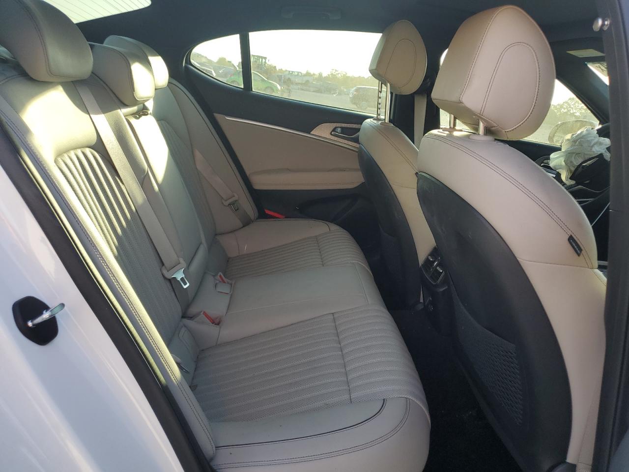 2023 GENESIS G70 BASE VIN:KMTG34TA3PU105184