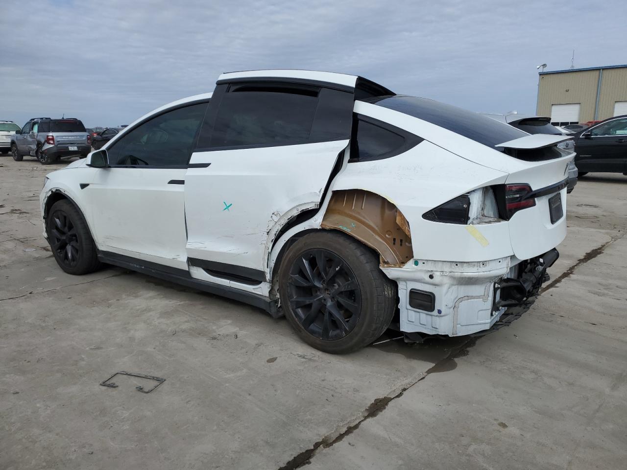 2022 TESLA MODEL X  VIN:7SAXCBE62NF342575
