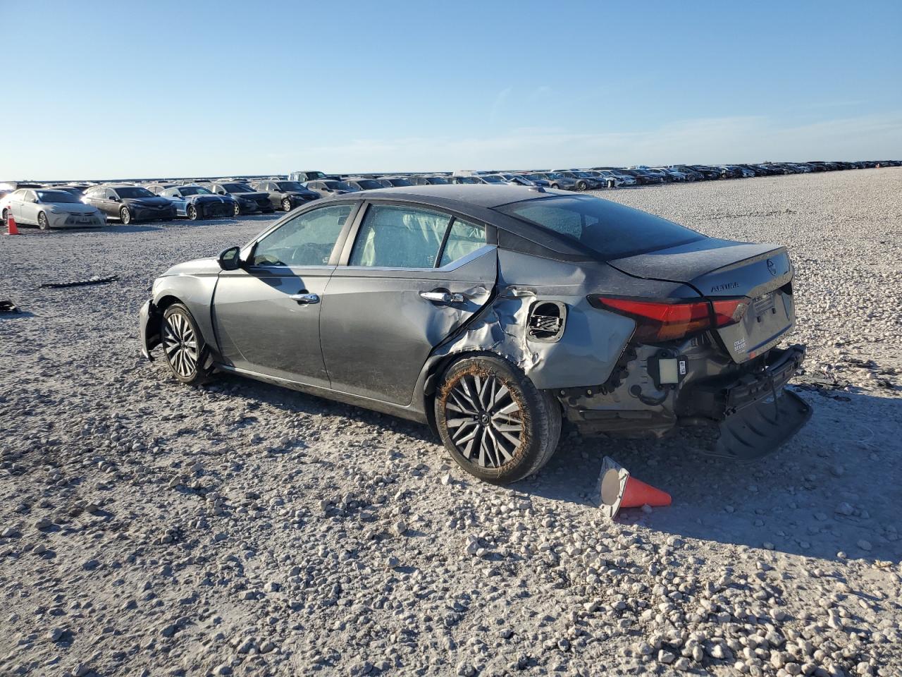 2023 NISSAN ALTIMA SV VIN:1N4BL4DVXPN390489